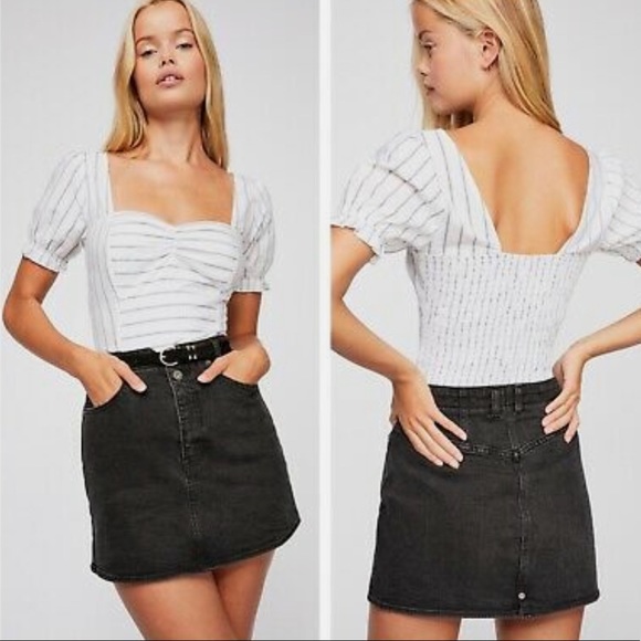 Free People Rose Garden Puff Sleeve Crop Top Black and White - Picture 1 of 5